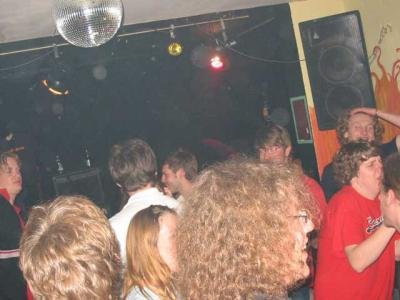 April'05-123.jpg_t400.jpg